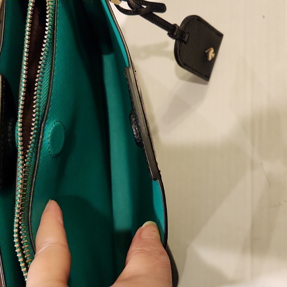 EUC Kate Spade New York Eva Triple Gusset Crossbody - Picture 11 of 16